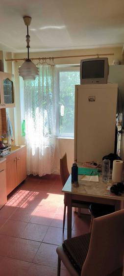 Apartament 2 camere + balcon, et. 3/4, zona linistita langa scoli si piata Campina! - 7