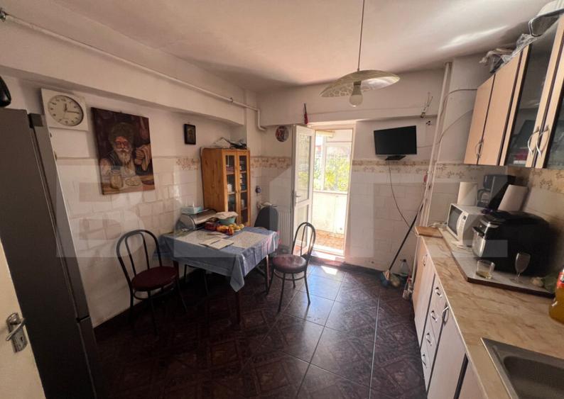 Apartament etajul 1, 3 camere, 64 mp, zona Sarari - 4