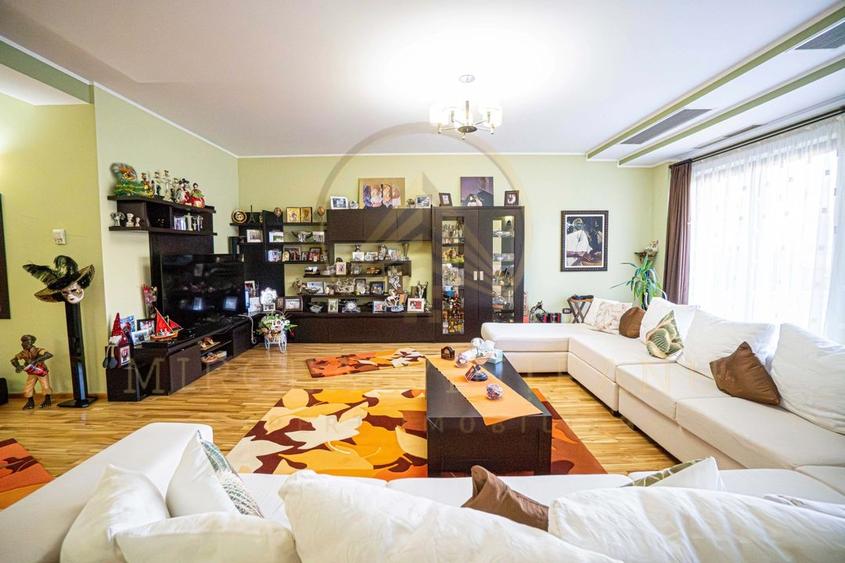 DACIA - Vila D+P+1E+M, teren 780 mp, deschidere 24 ml. - 5