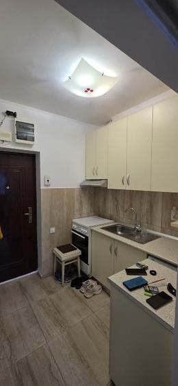 Vând garsoniera  - 5