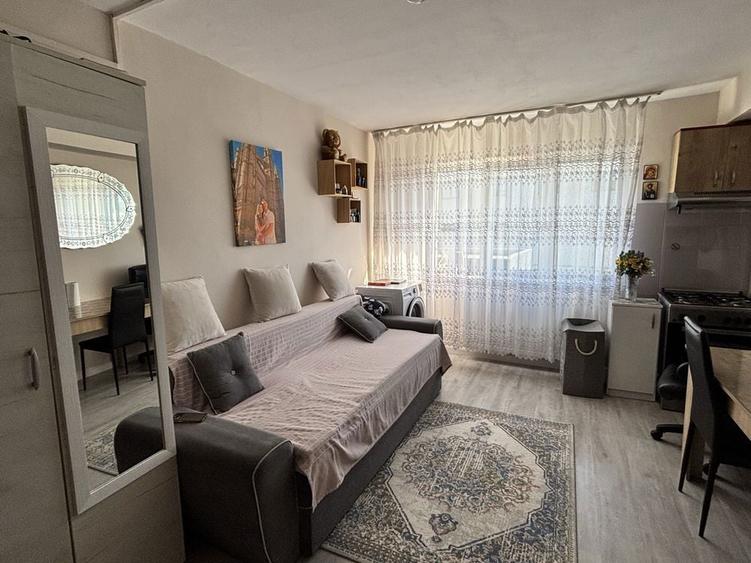 Garsoniera 24 mp , Et 2 , Stare perfecta si complet utilata - 6