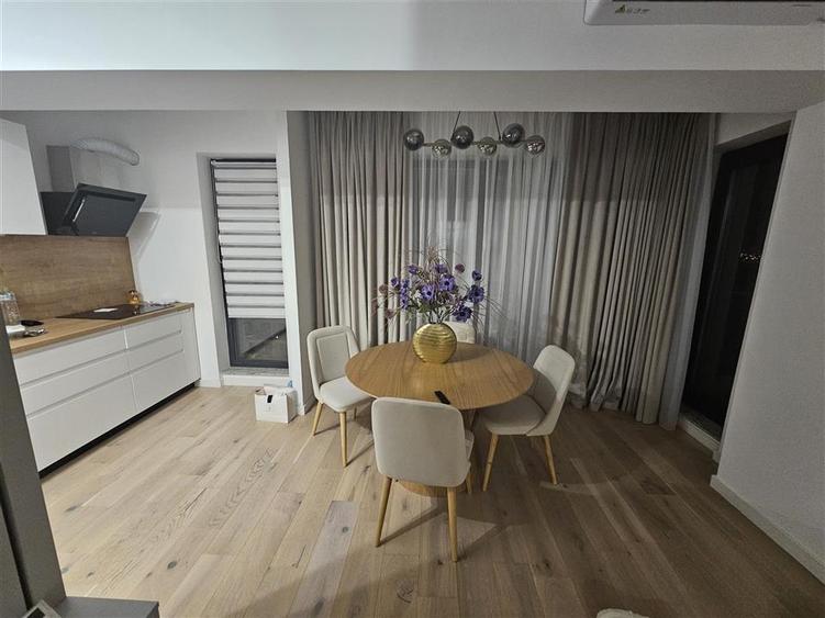 Apartament 3 camere mobilat si utilat in First Estates Pipera . - 1