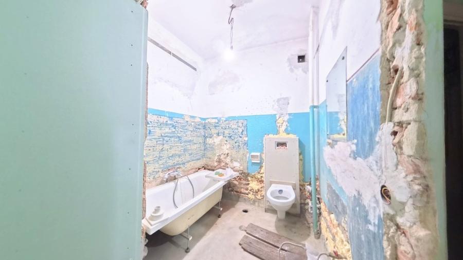 Muncii - Basarabia - Bloc mixt -Garsoniera cu boxa - etj 2 - 3