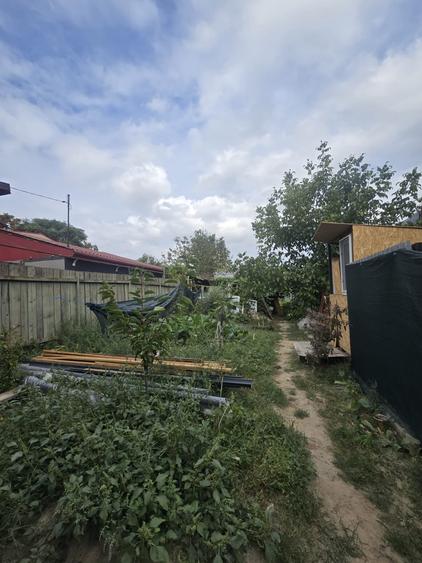 Teren cu casa demolabila zona Rosiori - 1