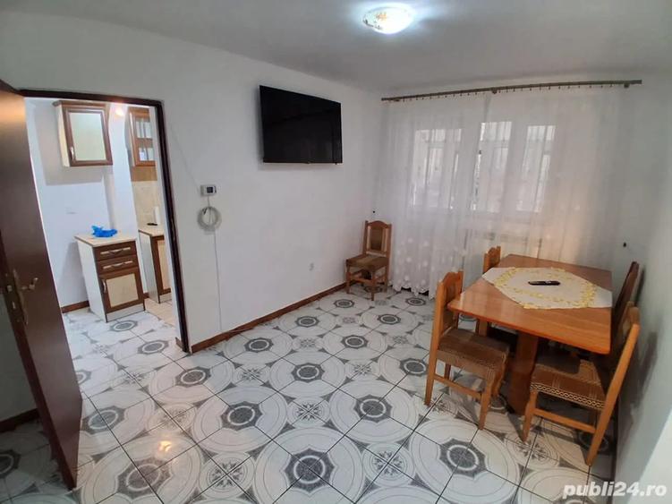 Apartament cu 3 camere (parter) zona Kaufland - 3