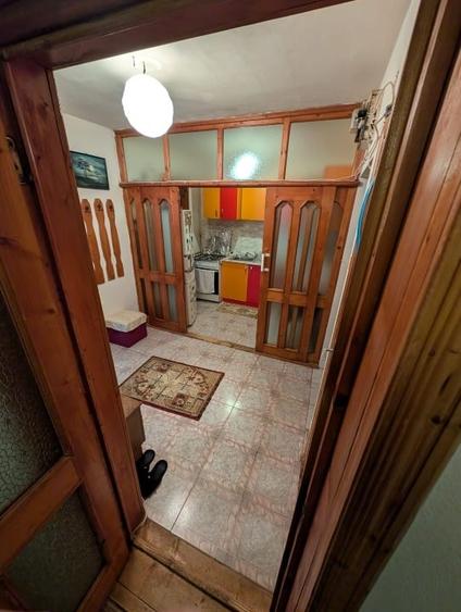 Apartament 2 camere decomandat 52 mp - strada Vârnav nr. 5 - Etaj 2 - 2