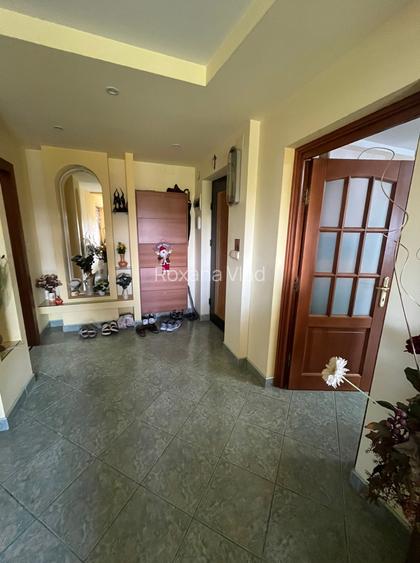 Apartament patru camere - 85mp + teren 45mp Apartament patru camere - 85mp + teren 45mp