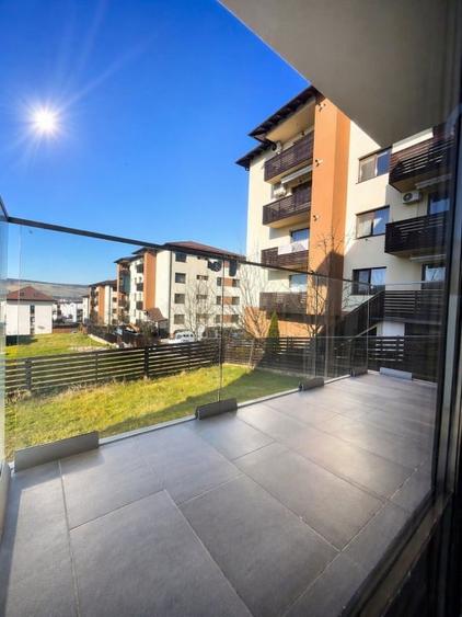 De Vanzare Apartament 3 camere Subcetate Floresti 72 mp cu 11 mp Terasa - 1