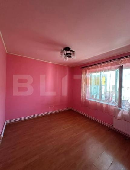 Apartament 3 camere, 63mp, decomandat, Siret - 3
