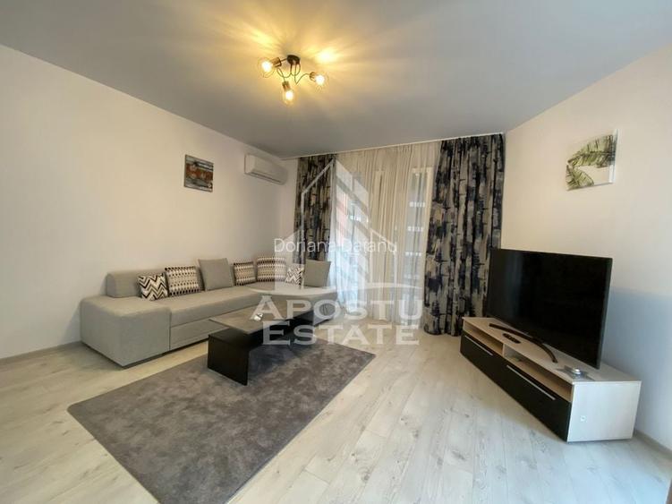 Apartament 2 camere, loc de parcare, zona Aradului Apartament 2 camere, loc de parcare, zona Aradului