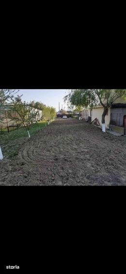 Proprietate mare 2529 mp casa si anexe - 2