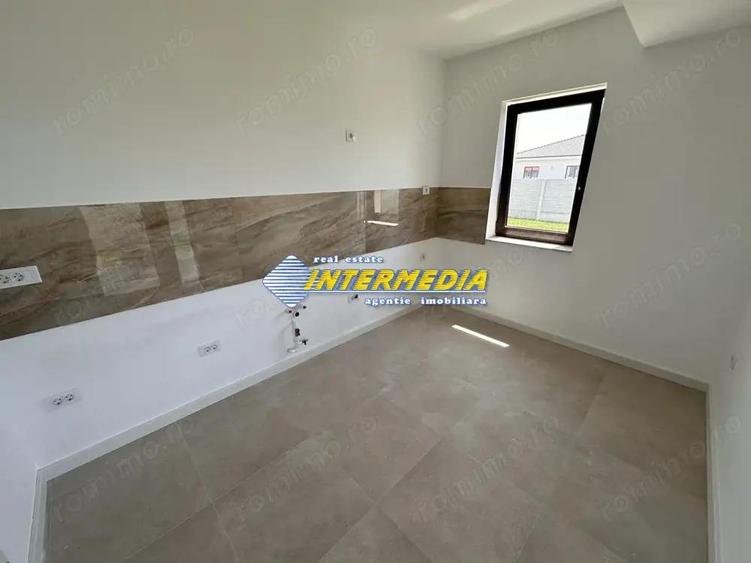 Casa Noua de Vanzare cu 4 camere finisata la cheie cu 423 mp Teren in Alba Iulia cu toate - 16