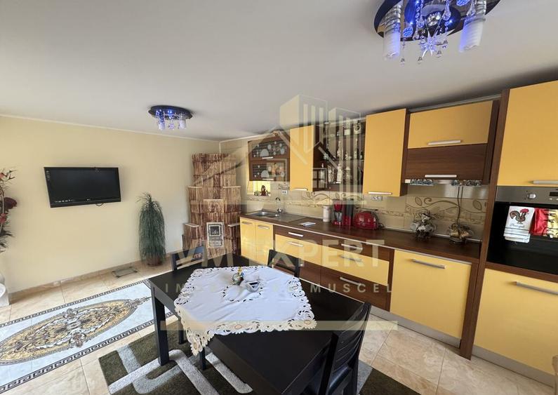 VILA 5 CAMERE, TEREN 600 MP, RUCAR - 3