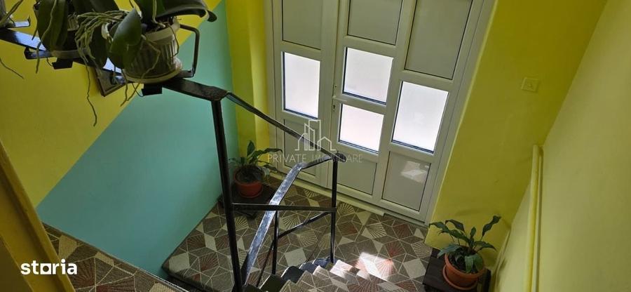 Casă cu 4 camere în Viilor