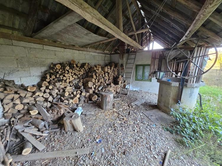Casa de vanzare in loc Tisa, jud. Hunedoara doar 37 de min de Deva. - 2