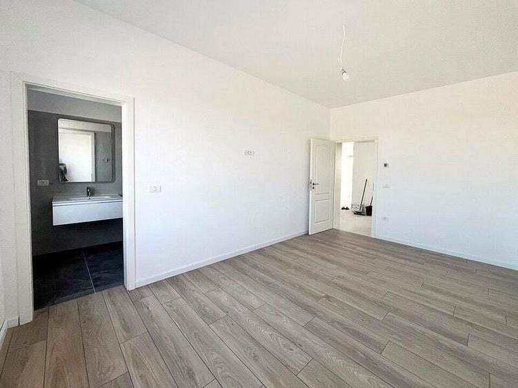 DUPLEX IN ZONA CENTRALA IN COVACI LA 135.000 EURO + tva ( total 161000 - 8