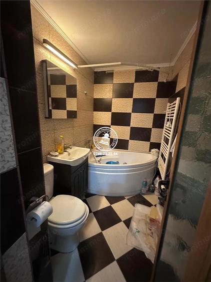 Apartament 4 camere de vanzare Dacia - 7