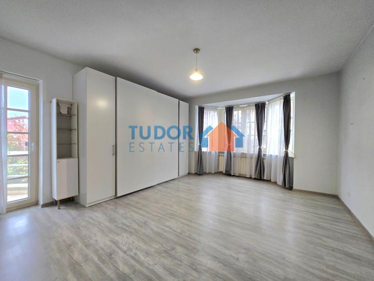 Beautiful Spacious Villa in Iancu Nicolae - 11