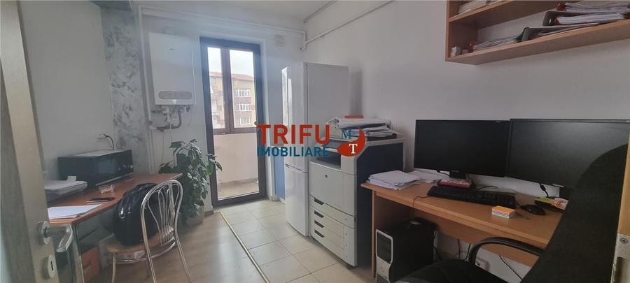 Apartament 2 camere de vanzare bloc nou zona stadion etaj intermediar - 5