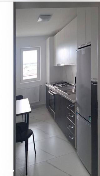 Garsoniera De Inchiriat !! - 3