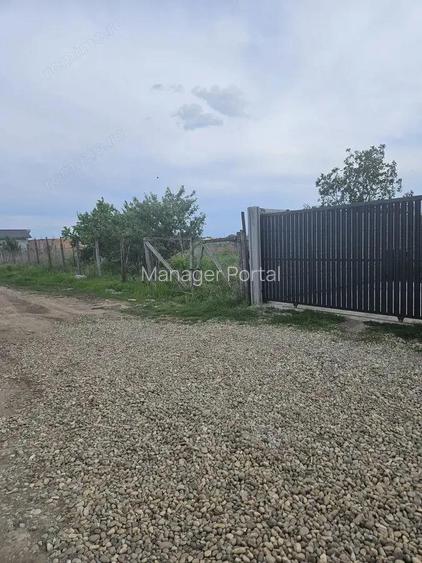 Comuna Berceni, Str. Ciresilor (iesire Mecanizarii catre A0), teren 420 mp