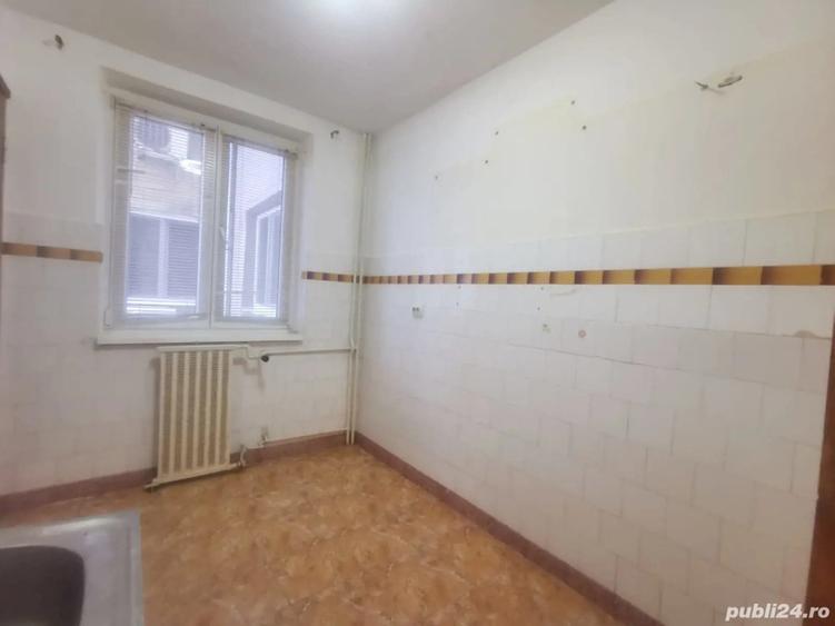 Vand apart. 3 camere conf 1 decomandat, etaj 6, Rogerius-sud - 4