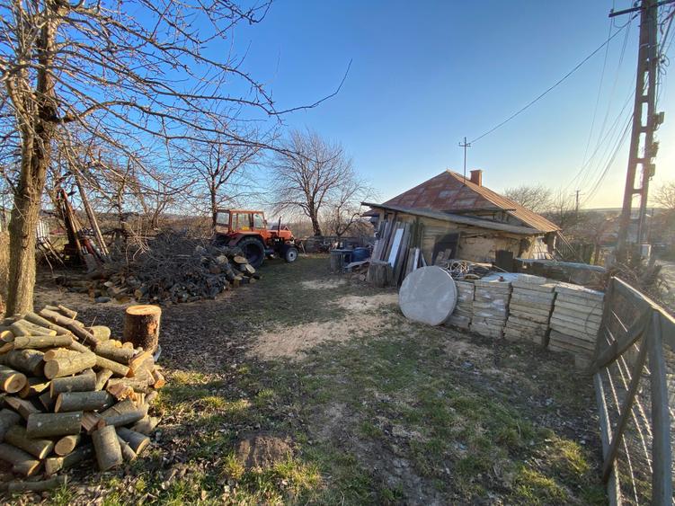 Vand teren pentru casa. - 1