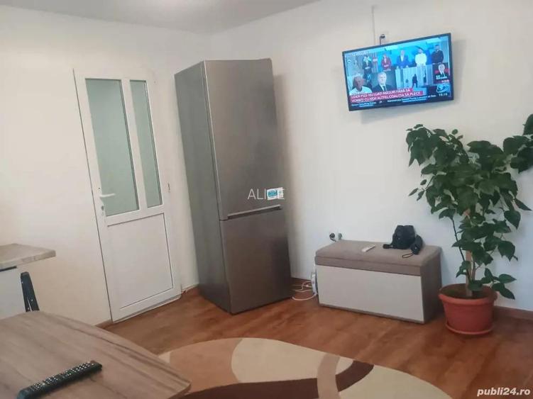 Apartament 3 camere Micro 14