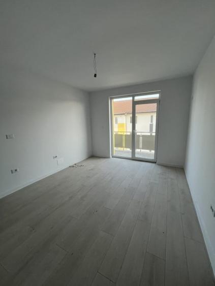 DECOMANDATE, APARTAMENTE CU 1 CAMERA, GIROC - 1