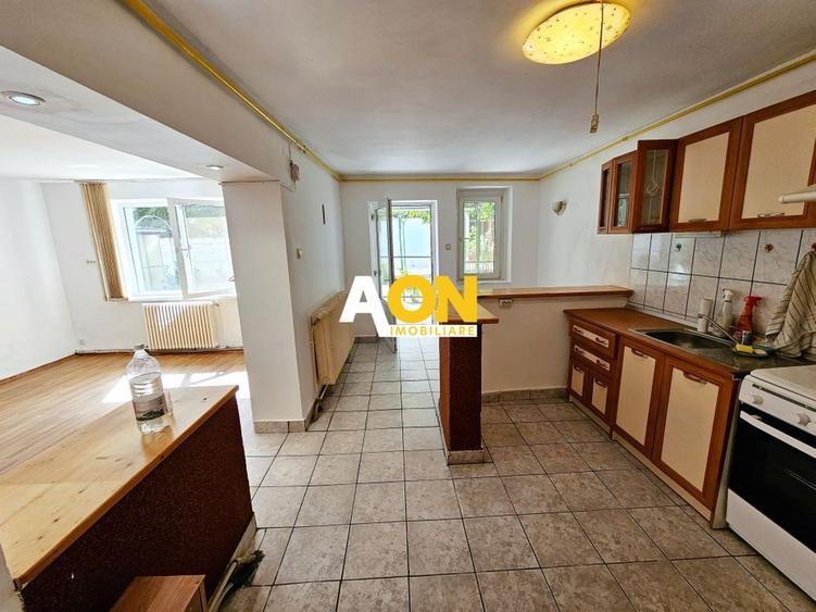 Casa 5 camere, 369 mp teren, zona Centru, pretabila pentru birouri - 7