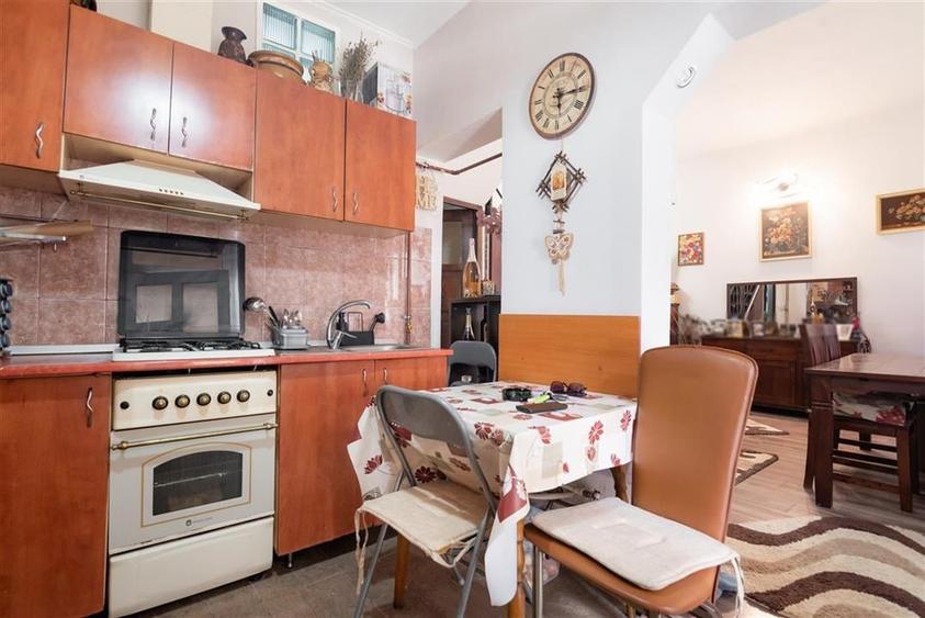 RECO Casa cu 3 Camere la Curte Comuna, Central, Oradea - 15