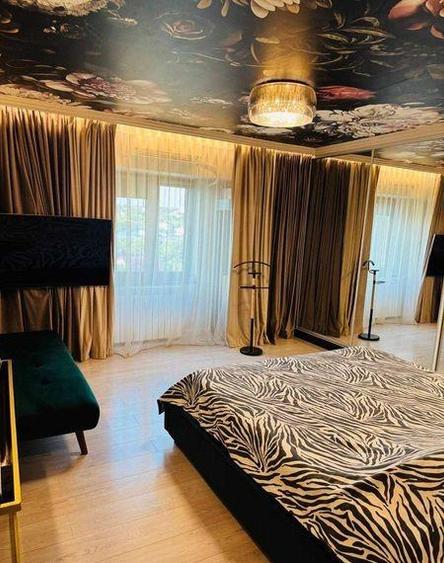 Apartament cu 4 camere decomandat, mobilat în Palat