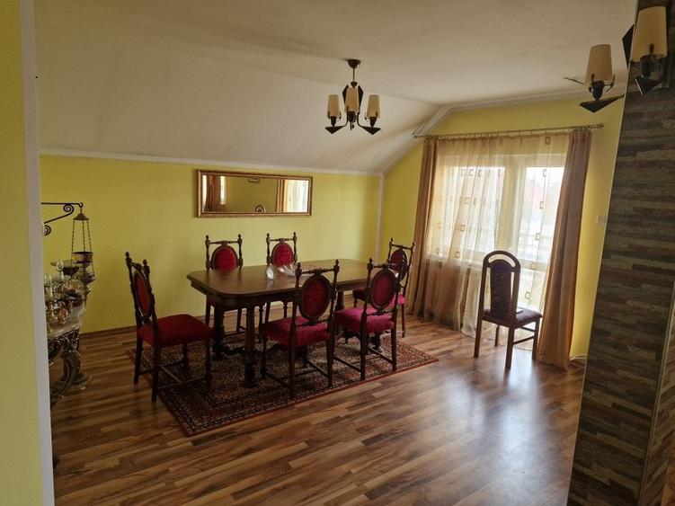 Casă individuală cu 5 camere cu Canalizare în Burdujeni