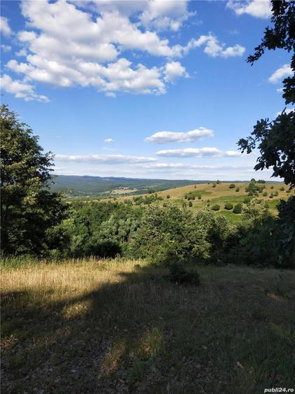 teren cu casa, 25 lei mp , contactati pentru mai multe detalii - 9