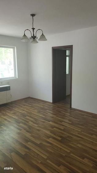 Apartament 2 camere de vanzare - 6