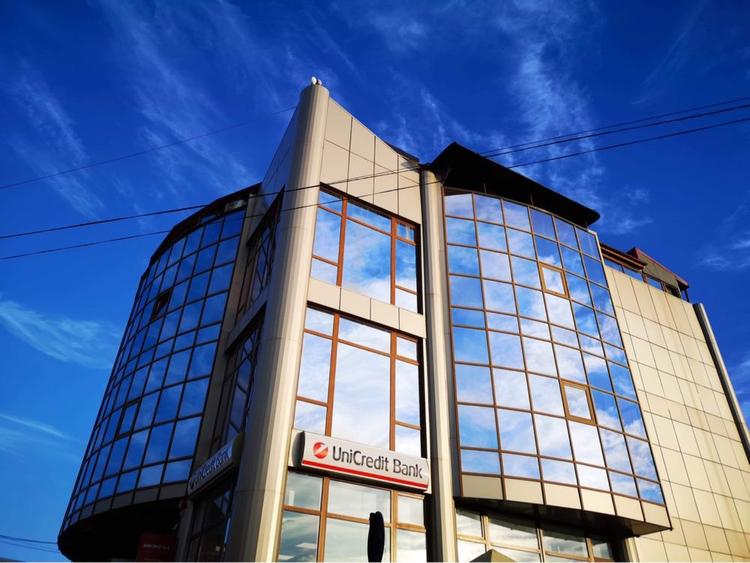 Inchiriere spatiu comercial /birou - 1