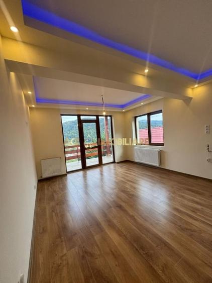 Apartament 2 camere | Busteni  | Loc de Parcare | View Superb - 1