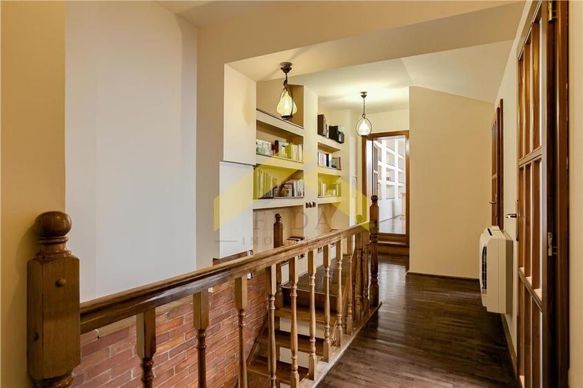 Casa de vanzare in centrul orasului Oradea - 7