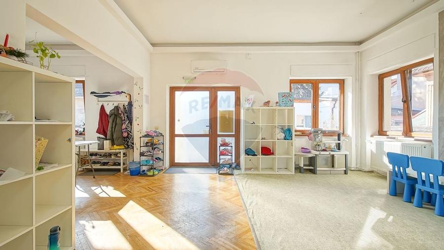 Casă / Vilă cu 9 camere de închiriat în zona Centrul Civic! - 6