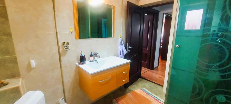 Industriilor-cartier 23 August, P+1, garaj si anexe,teren 389m.p.,comision0%. - 39