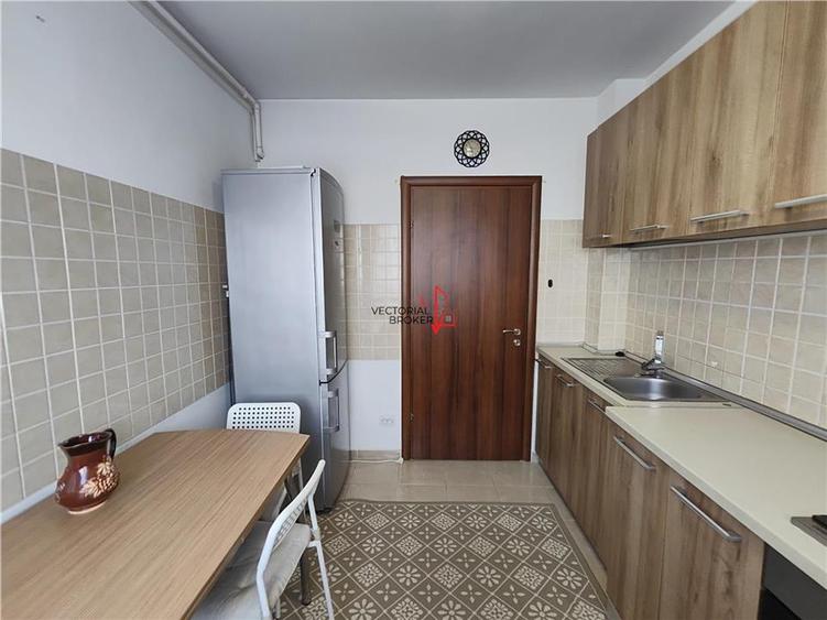 Apartament cu 2 camere decomandat, mobilat în Vitan