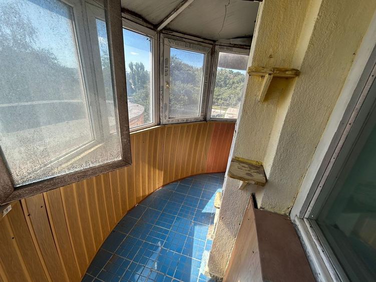 Apartament cu 3 camere decomandat în Gara