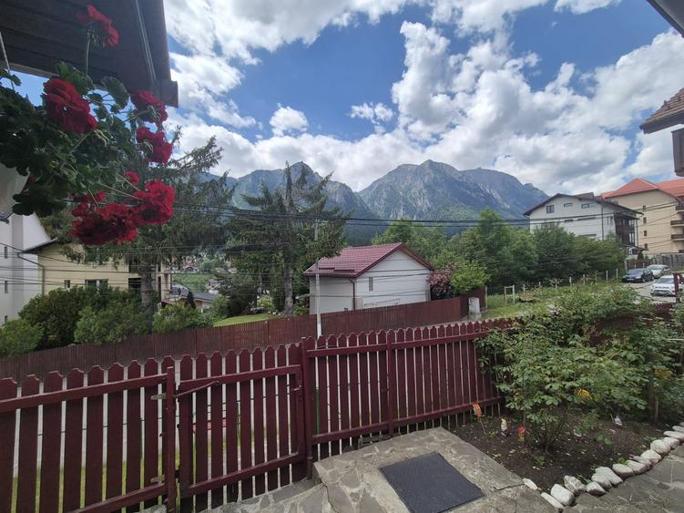 Casă individuală cu 4 camere cu Canalizare în Zamora