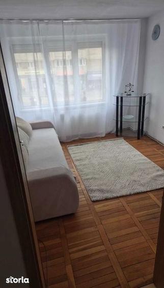 Apartament cu 3 camere semidecomandat, mobilat în Șagului