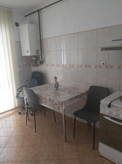 Proprietar inchiriez apartament 2 camere - strada Pomiculturii, 62 mp + 2 balcoane - 1