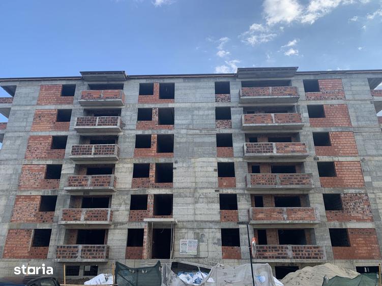 Apartament cu 2 camere decomandat în Apărătorii Patriei — fotografia 1