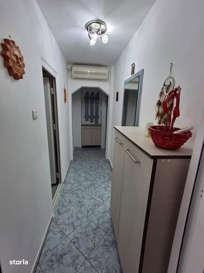 Ofer spre inchiriere apartament cu 3 camere, Medgidia, Zona Nord - 1