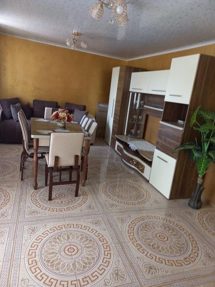 Casă cu 3 camere în Cudalbi