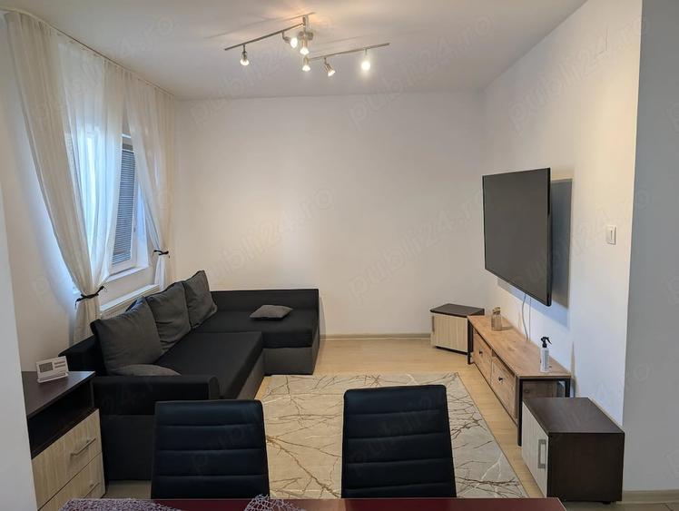Apartament cu 3 camere decomandat în Braytim