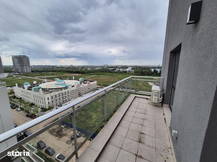 Apartament cu 3 camere în Tei